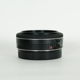 Canon EF40mm F2.8 STM