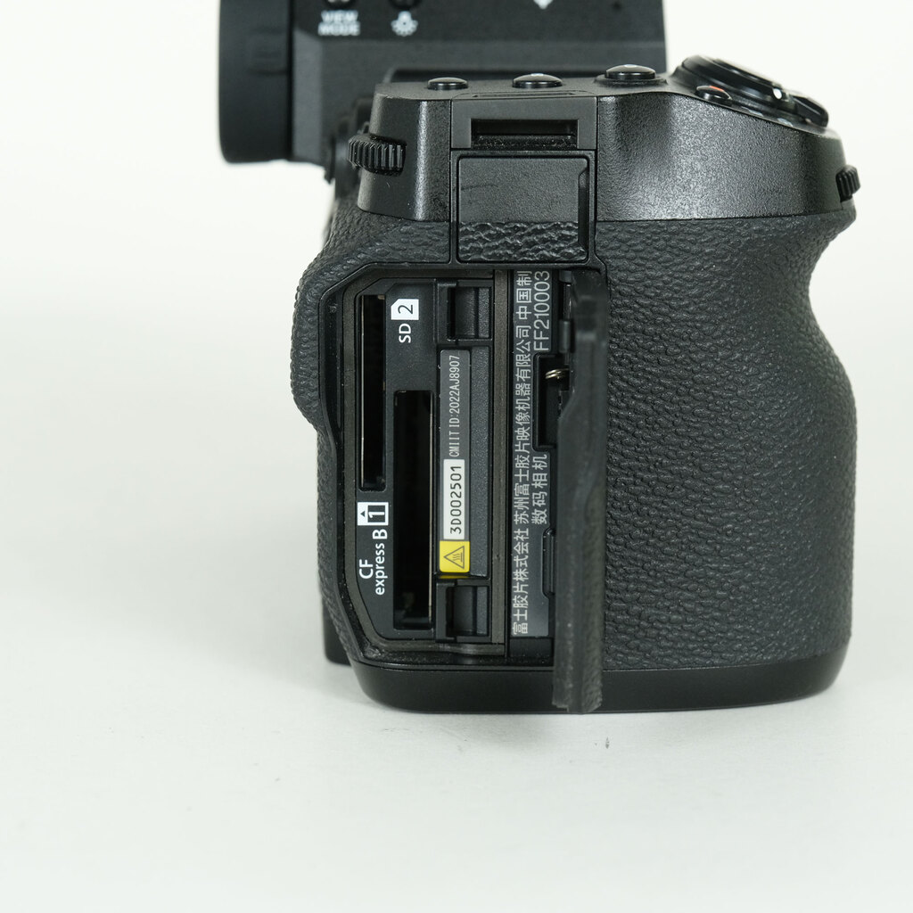 FUJIFILM X-H2の出品 | ONE SCENE（ワンシーン）