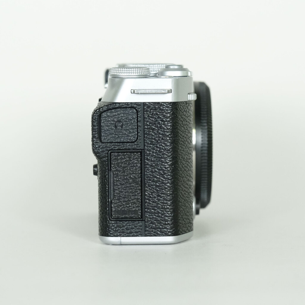 FUJIFILM X-M5 FUJIFILM X-M5