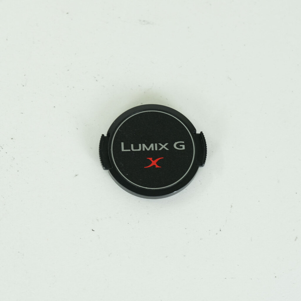 Panasonic LUMIX G X VARIO PZ 14-42mm / F3.5-5.6 ASPH. / POWER O.I.S. Panasonic LUMIX G X VARIO PZ 14-42mm / F3.5-5.6 ASPH. / POWER O.I.S.