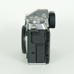 FUJIFILM X-T5
