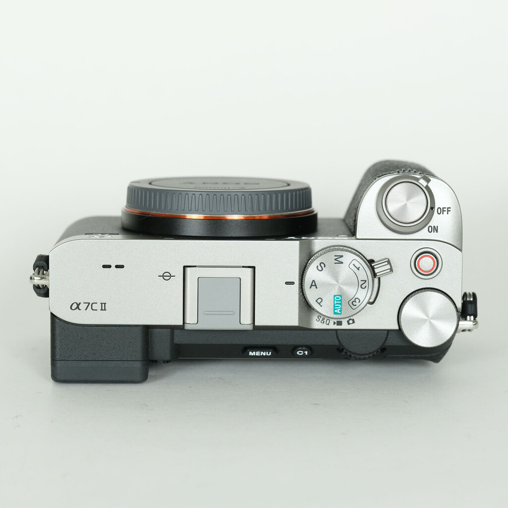 SONY α7C II(ILCE-7CM2) SONY α7C II(ILCE-7CM2)