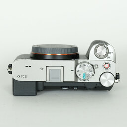 SONY α7C II(ILCE-7CM2) SONY α7C II(ILCE-7CM2)
