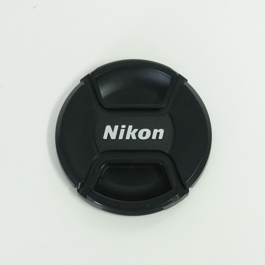 Nikon AF-S DX NIKKOR 16-80mm f/2.8-4E ED VR Nikon AF-S DX NIKKOR 16-80mm f/2.8-4E ED VR