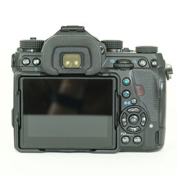 PENTAX K-1