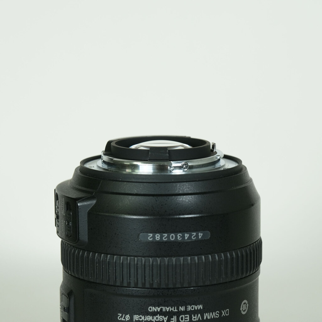 Nikon AF-S DX NIKKOR 18-200mm F3.5-5.6G ED VR II