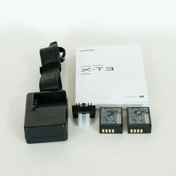 FUJIFILM X-T3 FUJIFILM X-T3