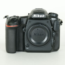 Nikon D500
