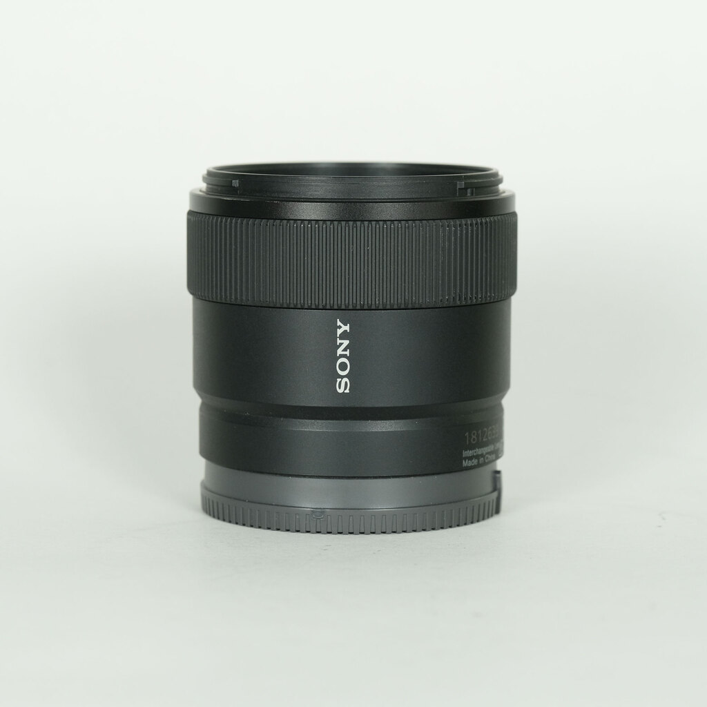 SONY E 11mm F1.8 SEL11F18