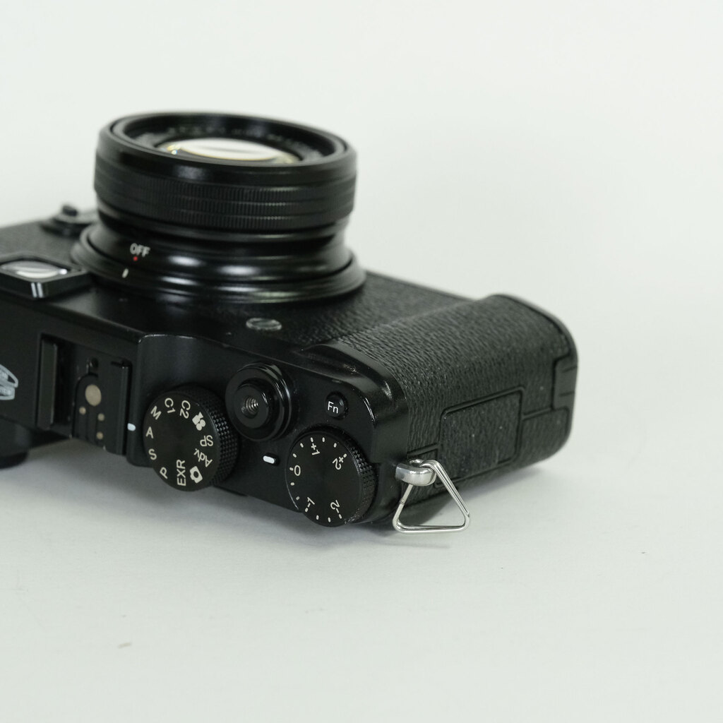 FUJIFILM X10 ブラック