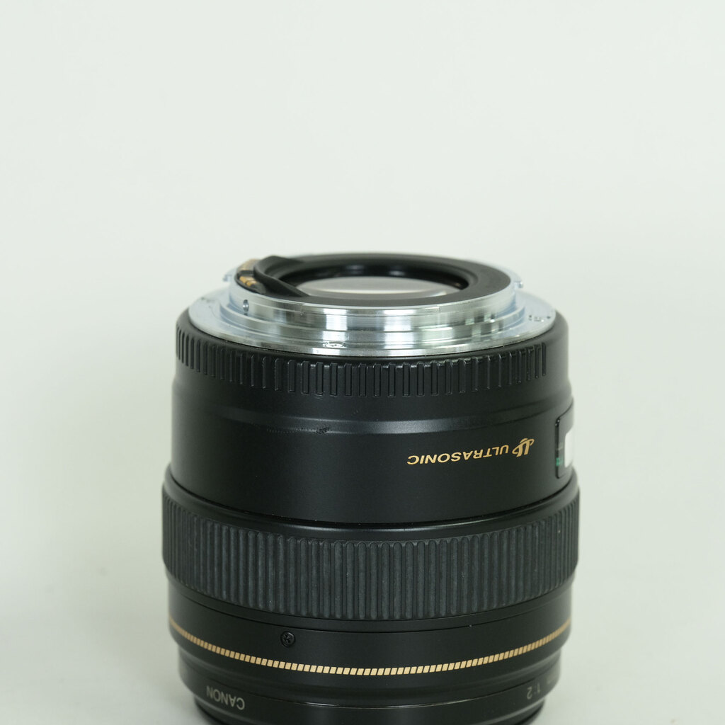 Canon EF100mm F2 USM