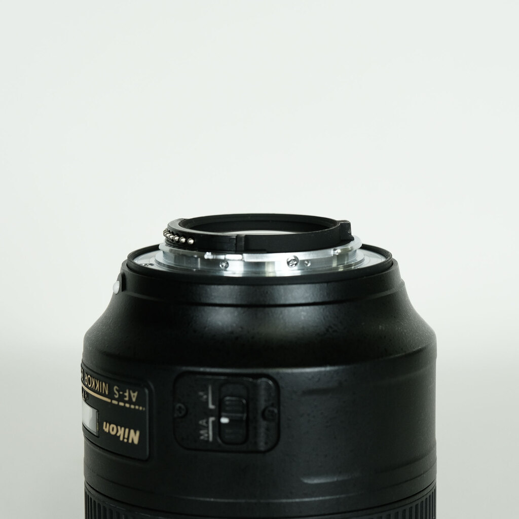 Nikon AF-S NIKKOR 85mm f/1.8G