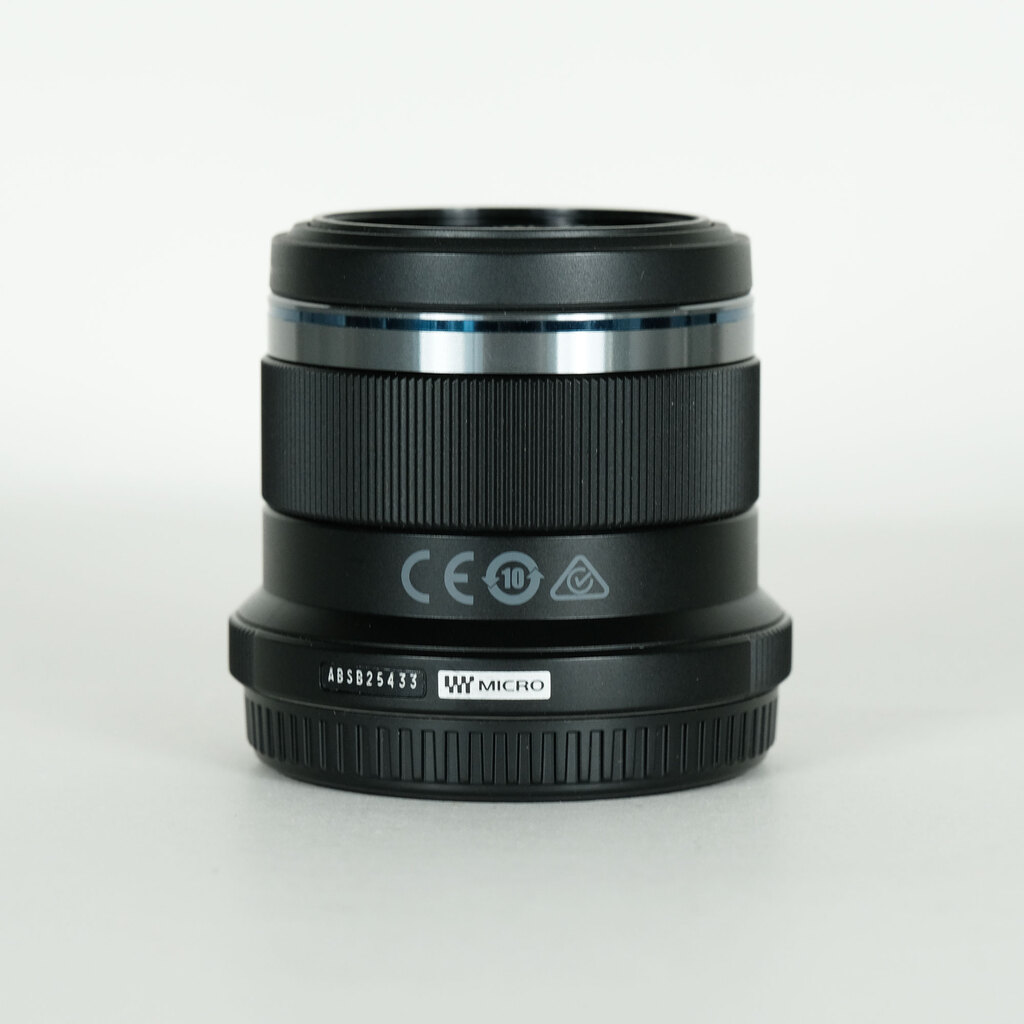 OLYMPUS M.ZUIKO DIGITAL 45mm F1.8