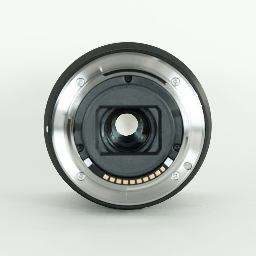 SONY Vario-Tessar T* E 16-70mm F4 ZA OSS SEL1670Z SONY Vario-Tessar T* E 16-70mm F4 ZA OSS SEL1670Z