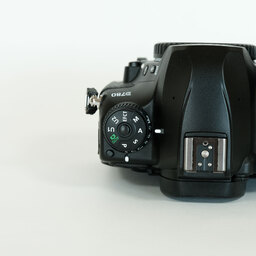 Nikon D780