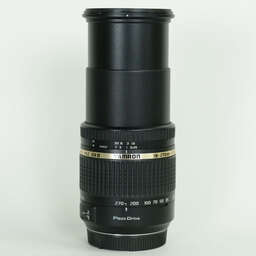 TAMRON 18-270mm F3.5-6.3 DiII PZD/Model B008S(ソニーA用)