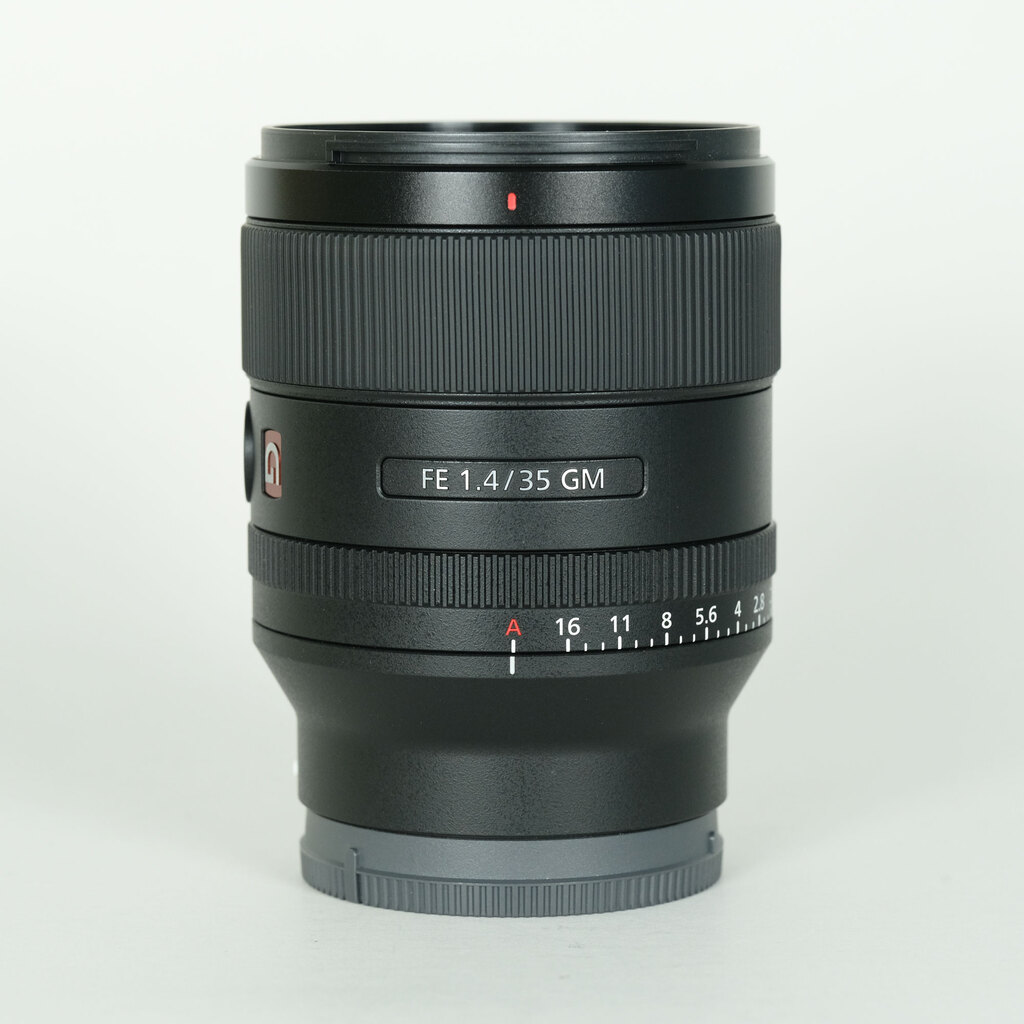 FE 35mm F1.4 GM SEL35F14GM 中古価格比較 - 価格.com