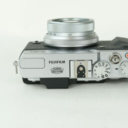 FUJIFILM X30 シルバー