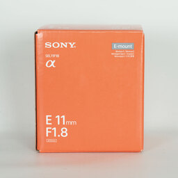 SONY E 11mm F1.8 SEL11F18