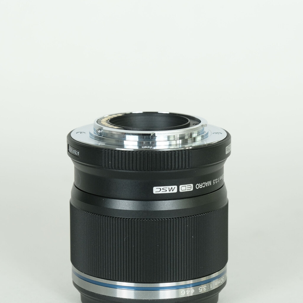 OLYMPUS M.ZUIKO DIGITAL ED 30mm F3.5 Macro OLYMPUS M.ZUIKO DIGITAL ED 30mm F3.5 Macro