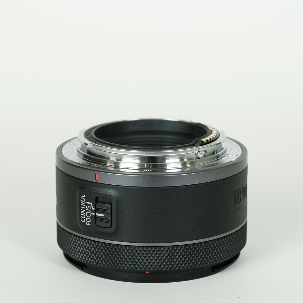 Canon RF50mm F1.8 STM