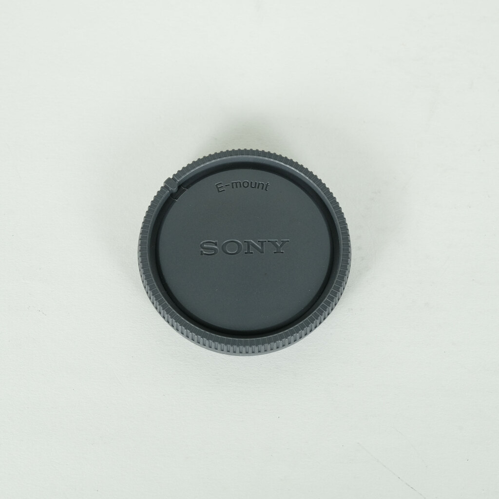 SONY E 35mm F1.8 OSS SEL35F18 SONY E 35mm F1.8 OSS SEL35F18