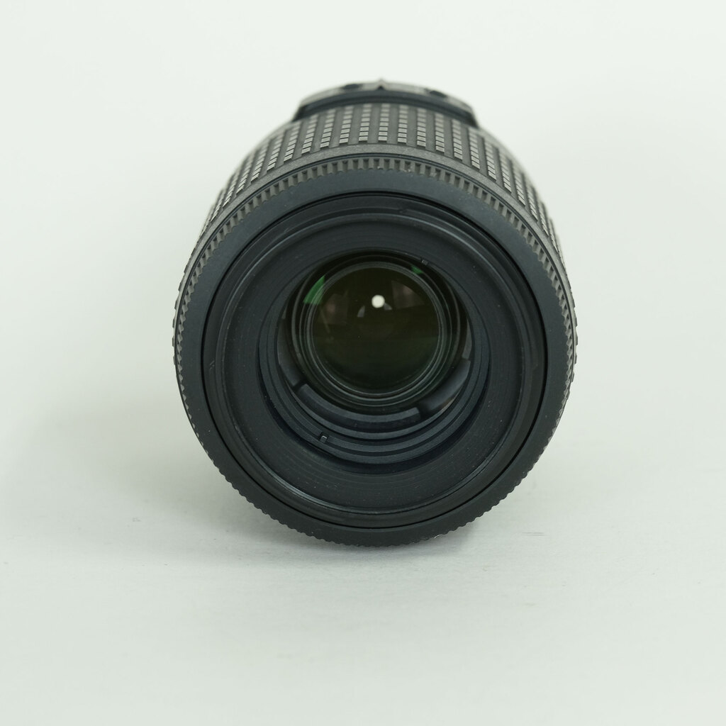 Nikon AF-S DX VR Zoom-Nikkor 55-200mm F4-5.6G IF-ED