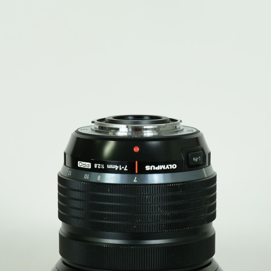 OLYMPUS M.ZUIKO DIGITAL ED 7-14mm F2.8 PRO