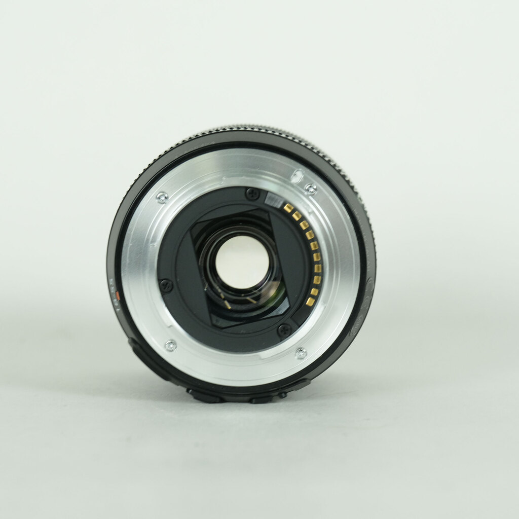 FUJIFILM XF18-55mmF2.8-4 R LM OISの出品 | ONE SCENE（ワンシーン）