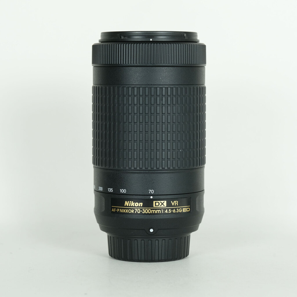 Nikon AF-P DX NIKKOR 70-300mm f/4.5-6.3G ED VR Nikon AF-P DX NIKKOR 70-300mm f/4.5-6.3G ED VR