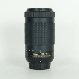 Nikon AF-P DX NIKKOR 70-300mm f/4.5-6.3G ED VR Nikon AF-P DX NIKKOR 70-300mm f/4.5-6.3G ED VR