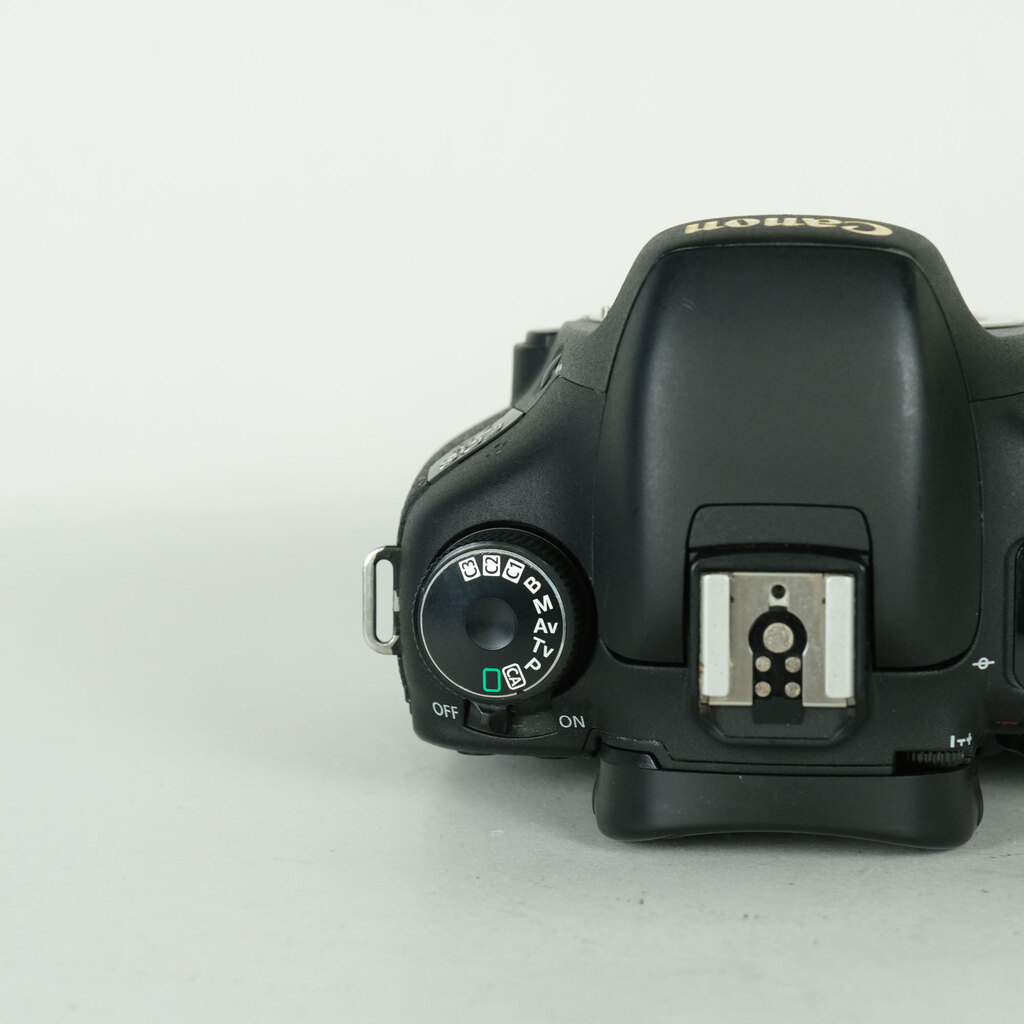 Canon EOS 7D ボディの出品 | ONE SCENE（ワンシーン）