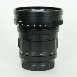 Voigtlander NOKTON 10.5mm F0.95（マイクロフォーサーズ用）