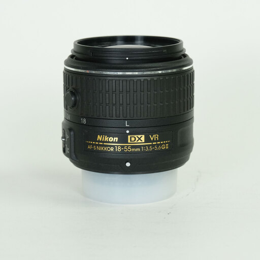 Nikon AF-S DX NIKKOR 18-55mm f3.5-5.6G VR II