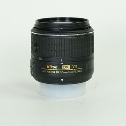 Nikon AF-S DX NIKKOR 18-55mm f3.5-5.6G VR II