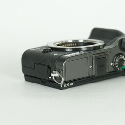 Canon EOS M6 Canon EOS M6