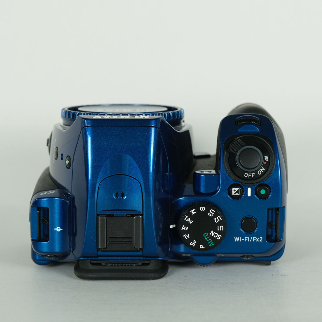 PENTAX KF ボディ クリスタルブルーの出品 | ONE SCENE（ワンシーン）
