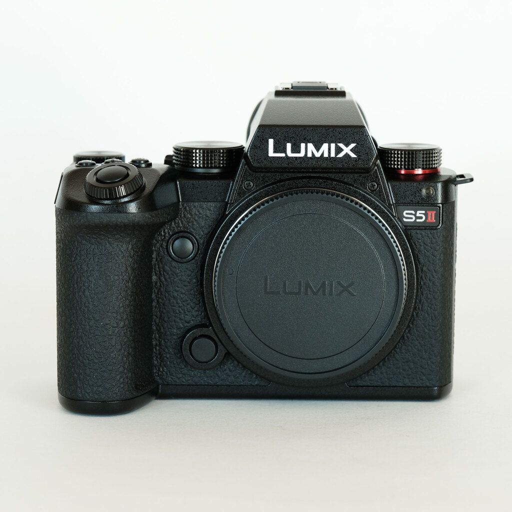 Panasonic LUMIX S5II DC-S5M2の出品 | ONE SCENE（ワンシーン）