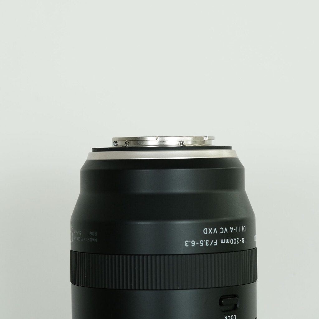 TAMRON 18-300mm F/3.5-6.3 Di III-A VC VXD (Model B061) [フジフイルムX用]