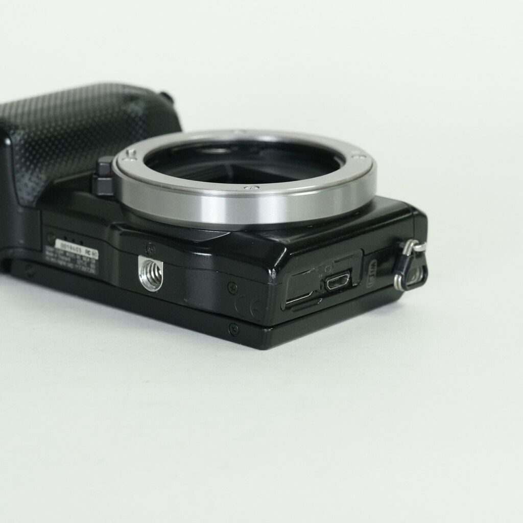 SONY α NEX-5R ボディ ブラック