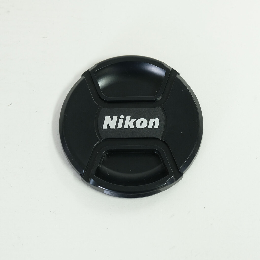 Nikon AF-S NIKKOR 28-300mm f/3.5-5.6G ED VR