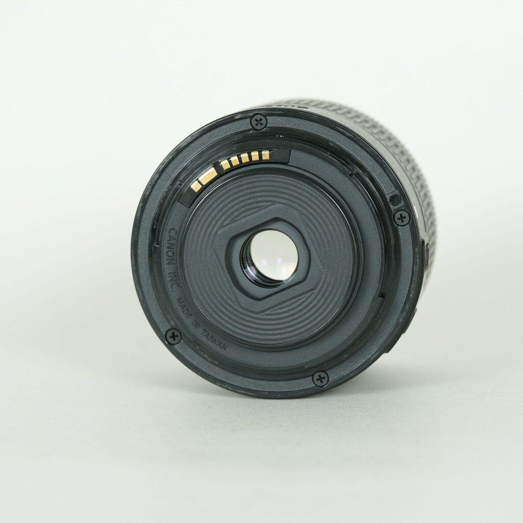 Canon EF-S18-55mm F4-5.6 IS STM Canon EF-S18-55mm F4-5.6 IS STM