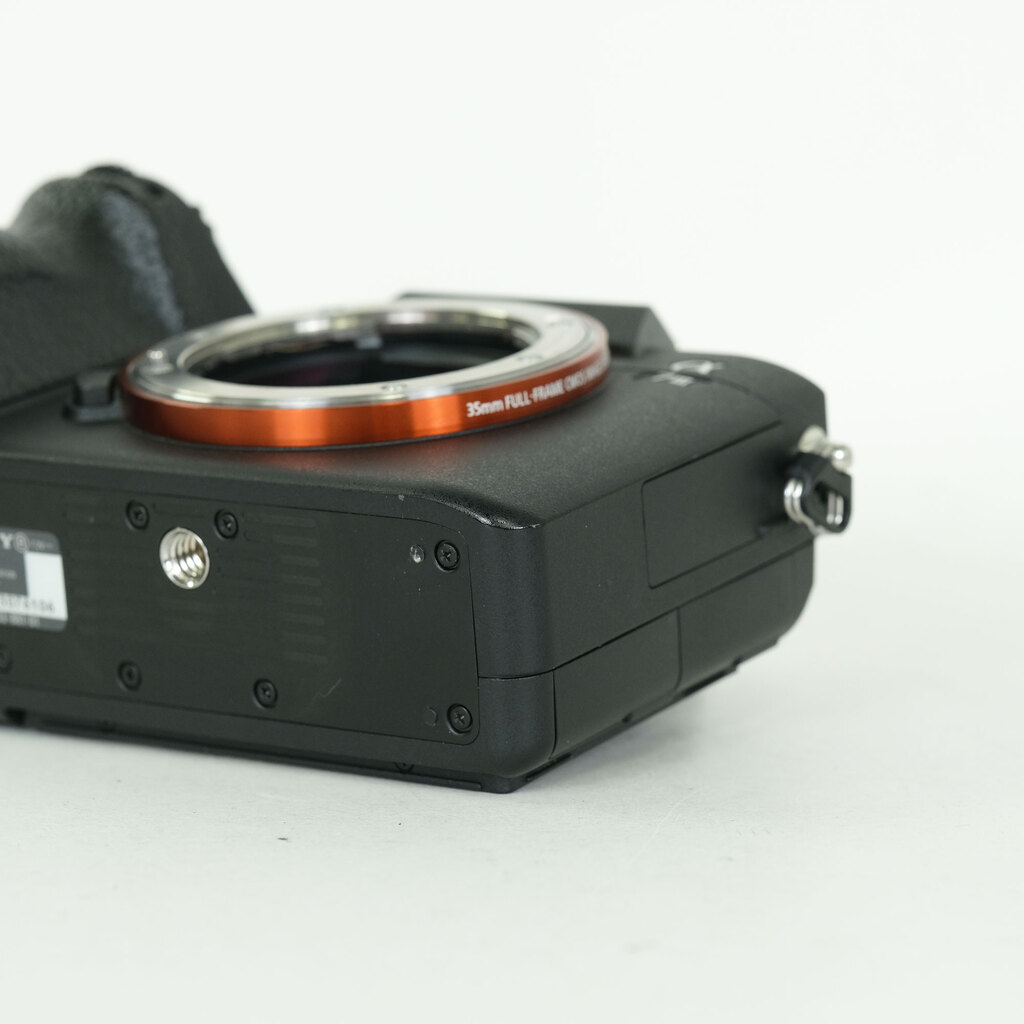 SONY α7 III(ILCE-7M3) SONY α7 III(ILCE-7M3)