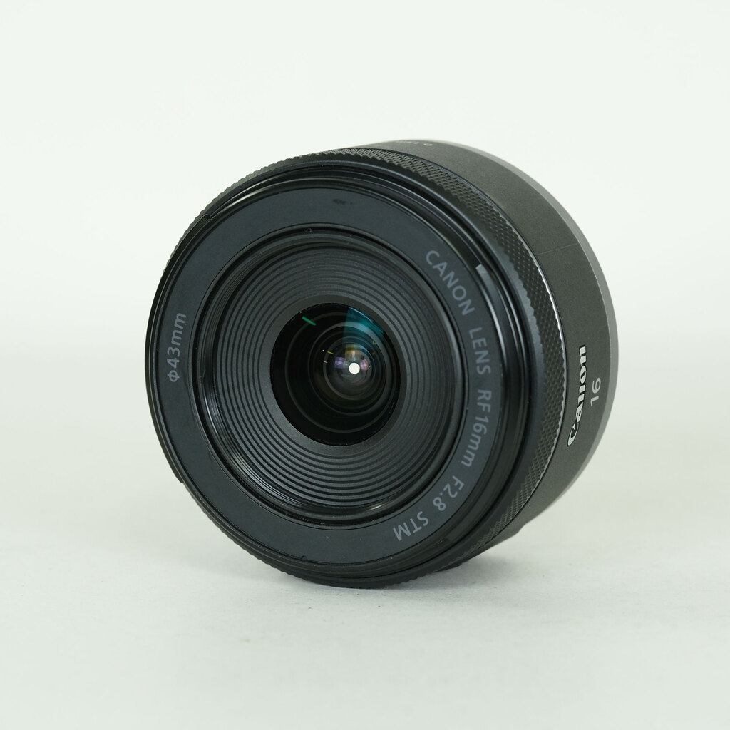 Canon RF16mm F2.8 STM Canon RF16mm F2.8 STM