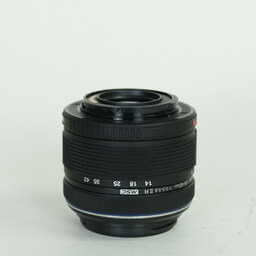 OLYMPUS M.ZUIKO DIGITAL 14-42mm F3.5-5.6IIR ブラック OLYMPUS M.ZUIKO DIGITAL 14-42mm F3.5-5.6IIR ブラック