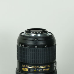 Nikon AF-S NIKKOR 24-70mm f/2.8G ED