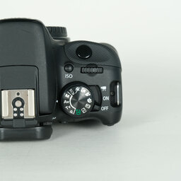 Canon EOS Kiss X7