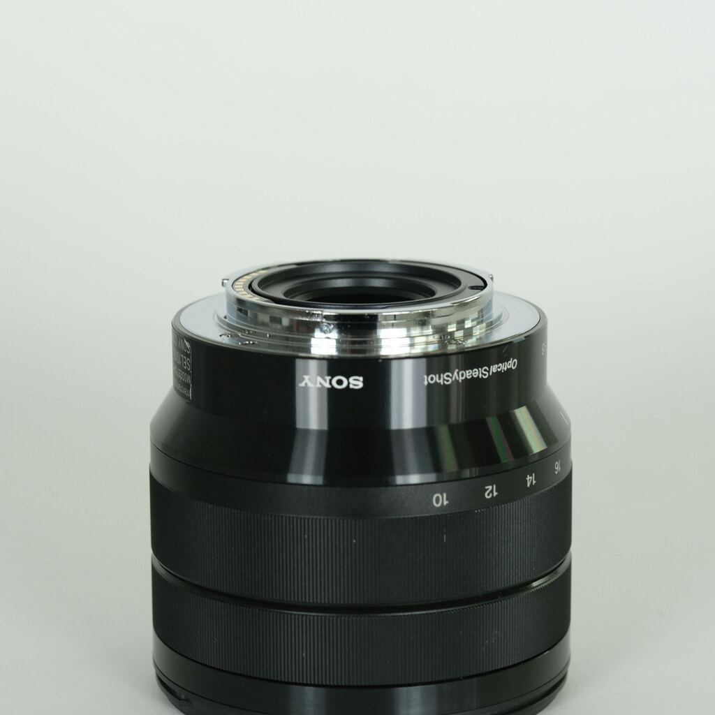 SONY E 10-18mm F4 OSS SEL1018