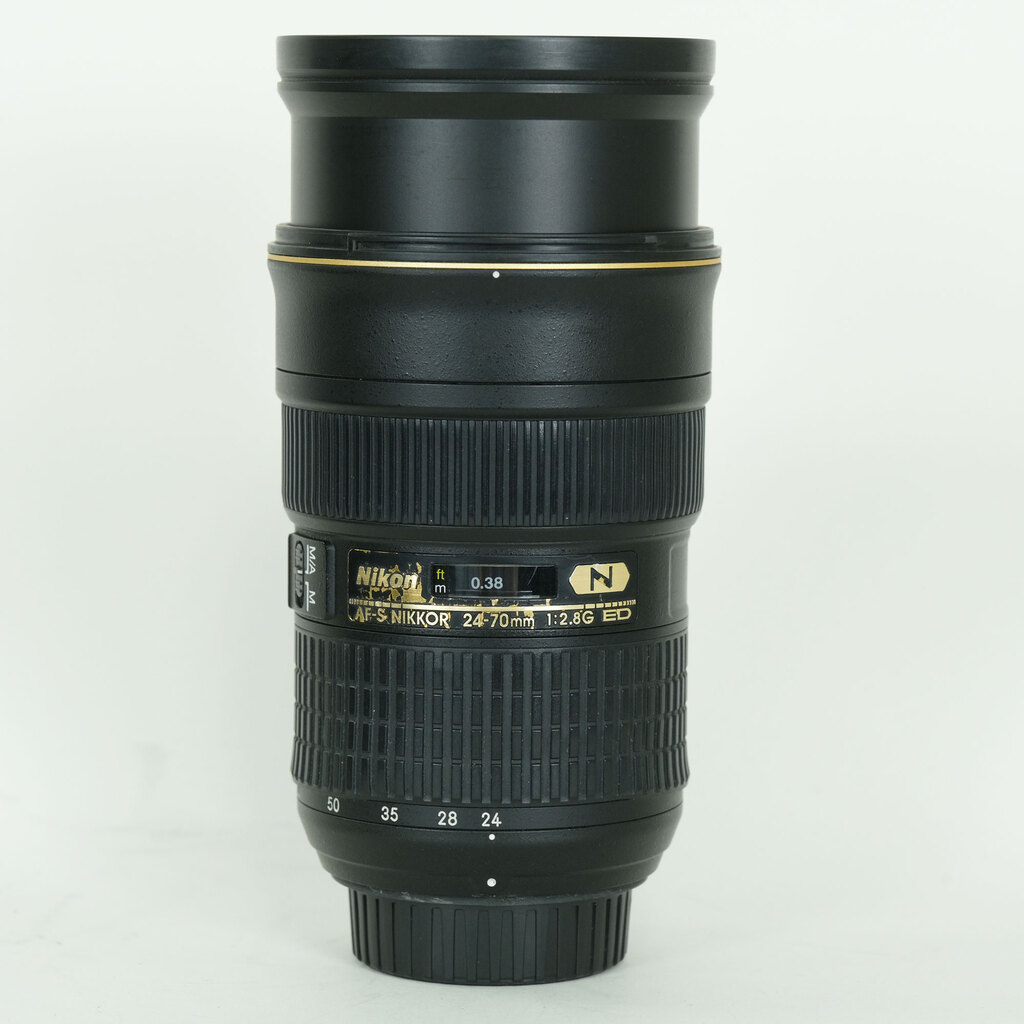 Nikon AF-S NIKKOR 24-70mm f/2.8G ED