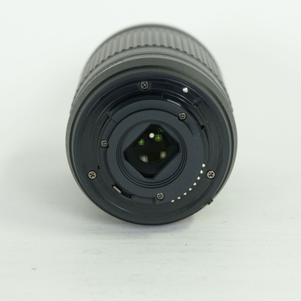 Nikon AF-P DX NIKKOR 70-300mm f/4.5-6.3G ED VR
